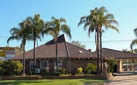 Nandewar Motor Inn